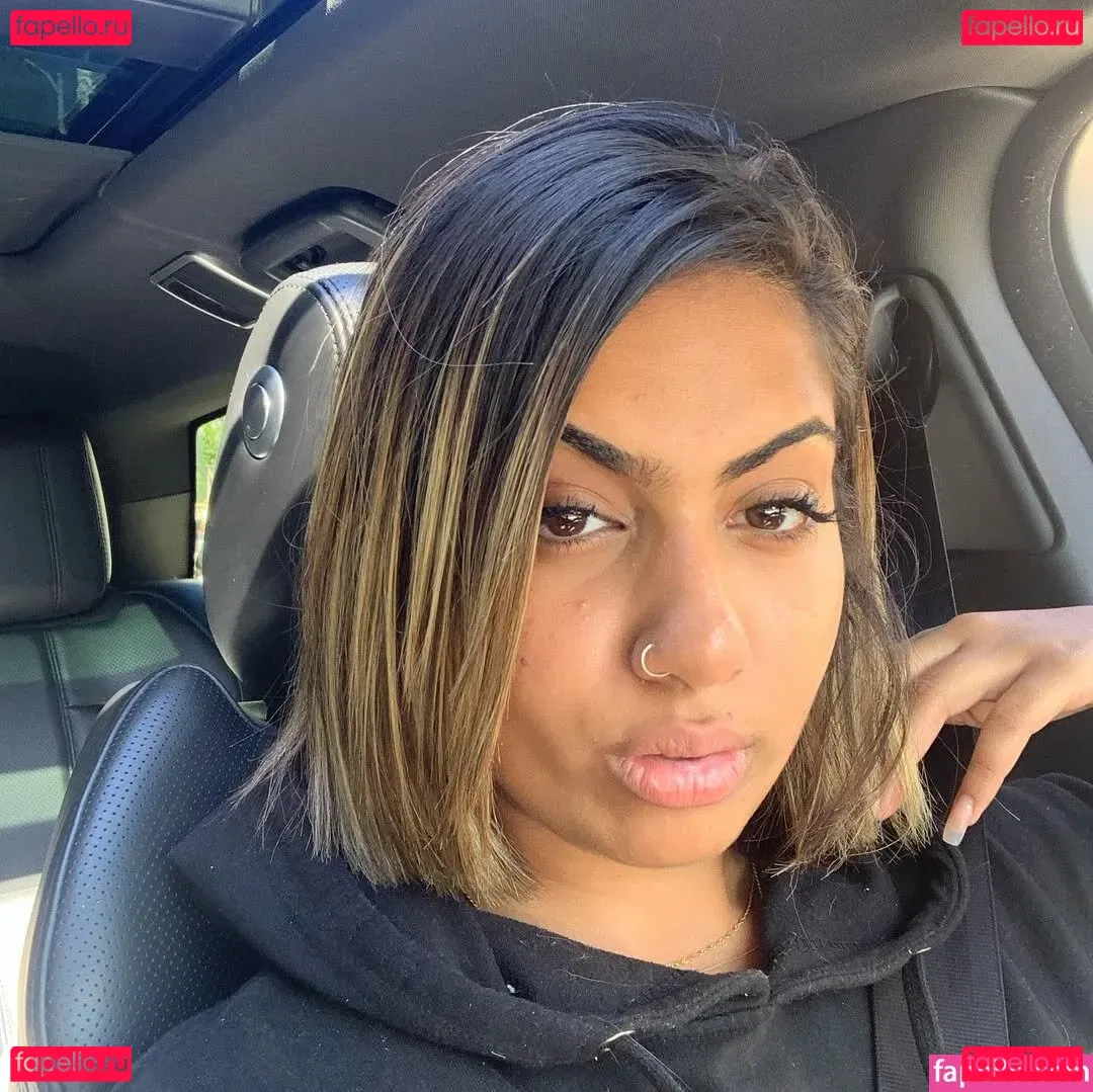 adina_eni Onlyfans Photo Gallery 