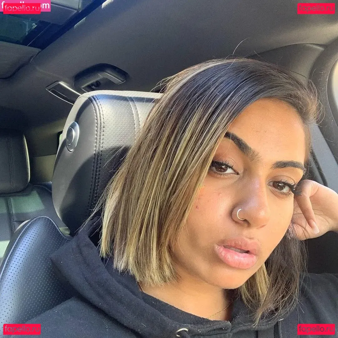 adina_eni Onlyfans Photo Gallery 