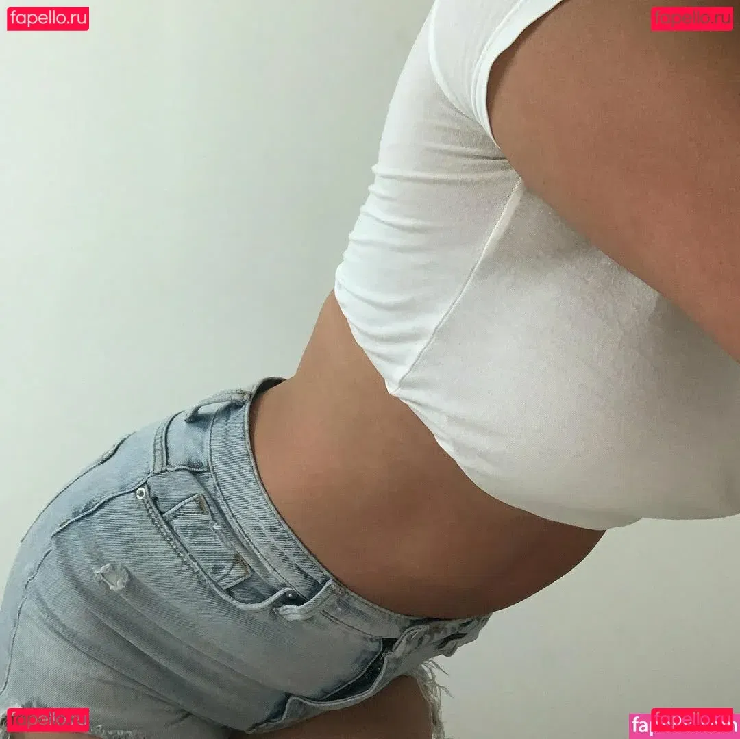 adina_eni Onlyfans Photo Gallery 