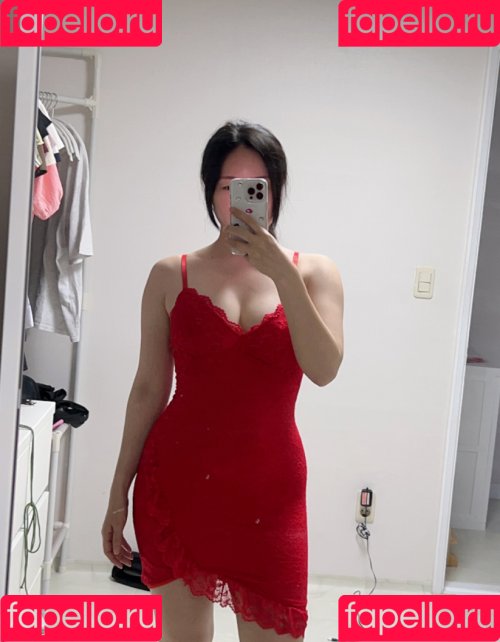 Pia 피아 Onlyfans Photo Gallery 