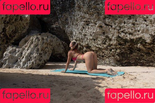 Alena Witch Onlyfans Photo Gallery 