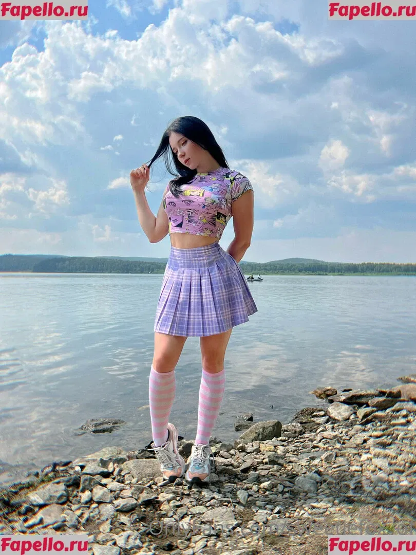 Sweetie Fox Onlyfans Photo Gallery 