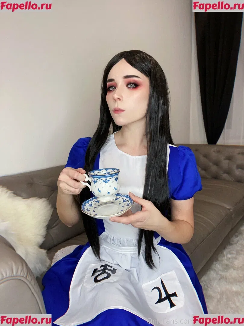 Sweetie Fox Onlyfans Photo Gallery 