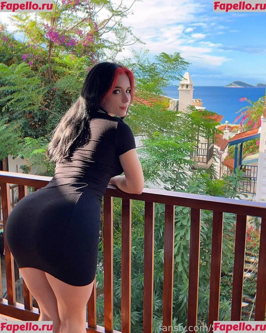 Sweetie Fox Onlyfans Photo Gallery 