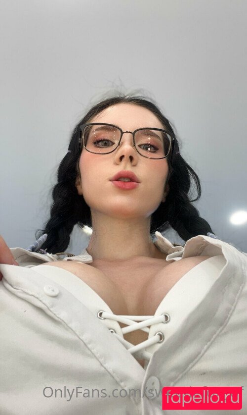 Sweetie Fox Onlyfans Photo Gallery 