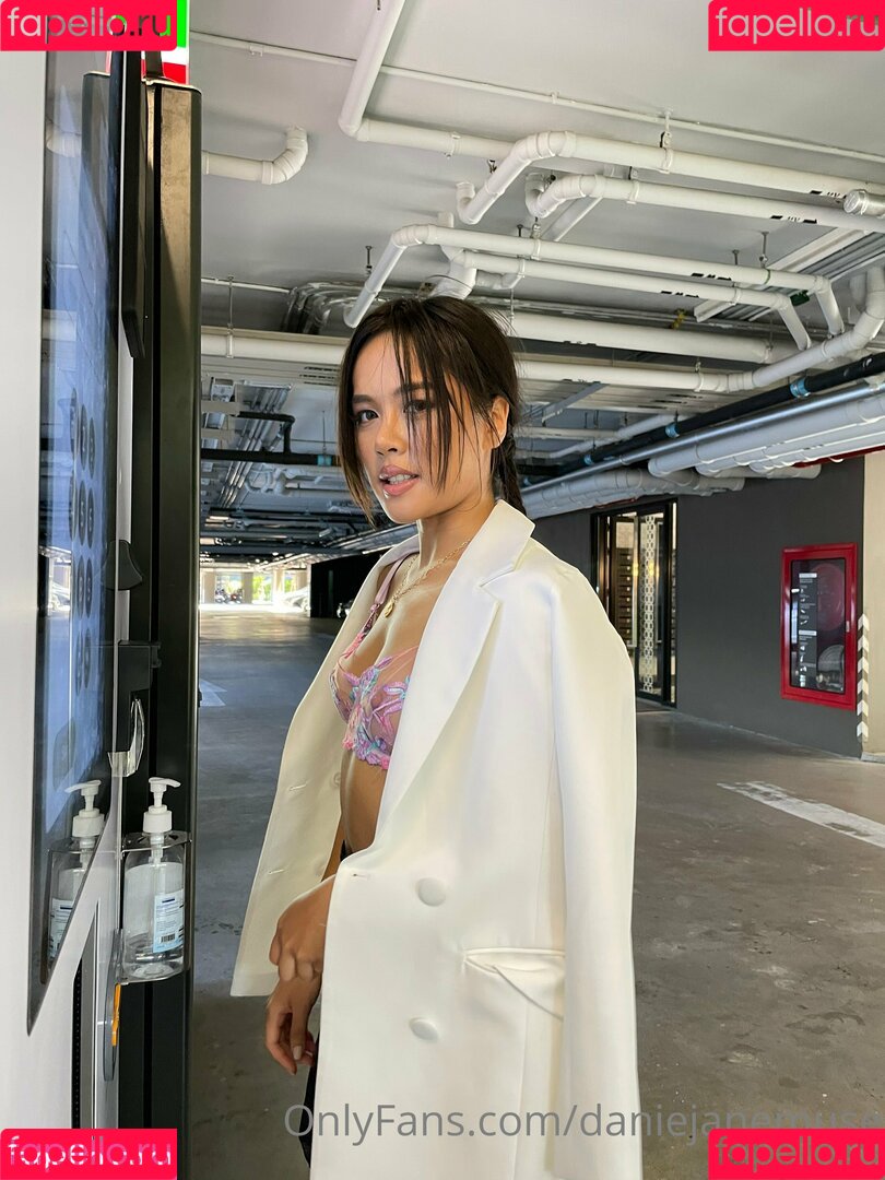 Danie Jane Onlyfans Photo Gallery 