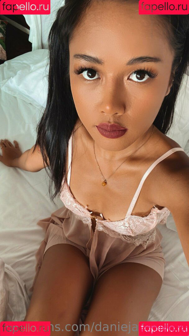 Danie Jane Onlyfans Photo Gallery 