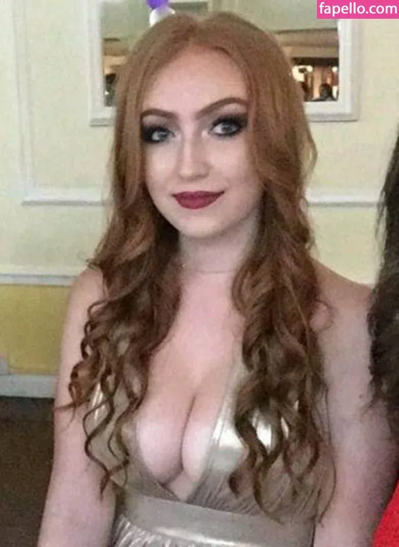 Aimy A美 Onlyfans Photo Gallery 