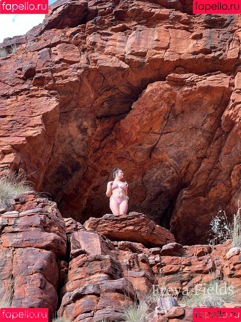 freyafields Onlyfans Photo Gallery 