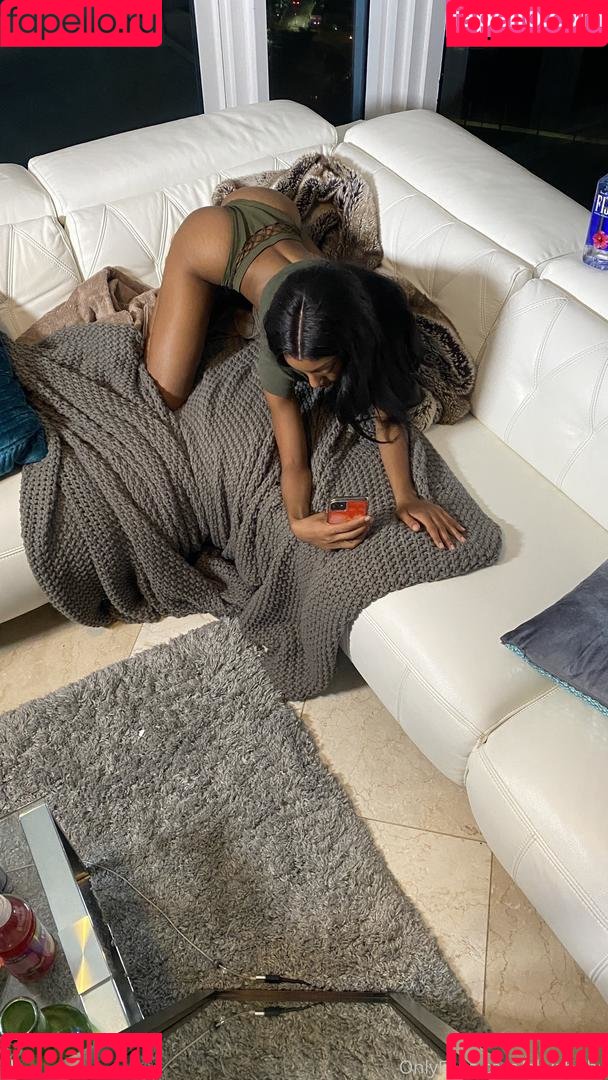 aliyahdenae Onlyfans Photo Gallery 