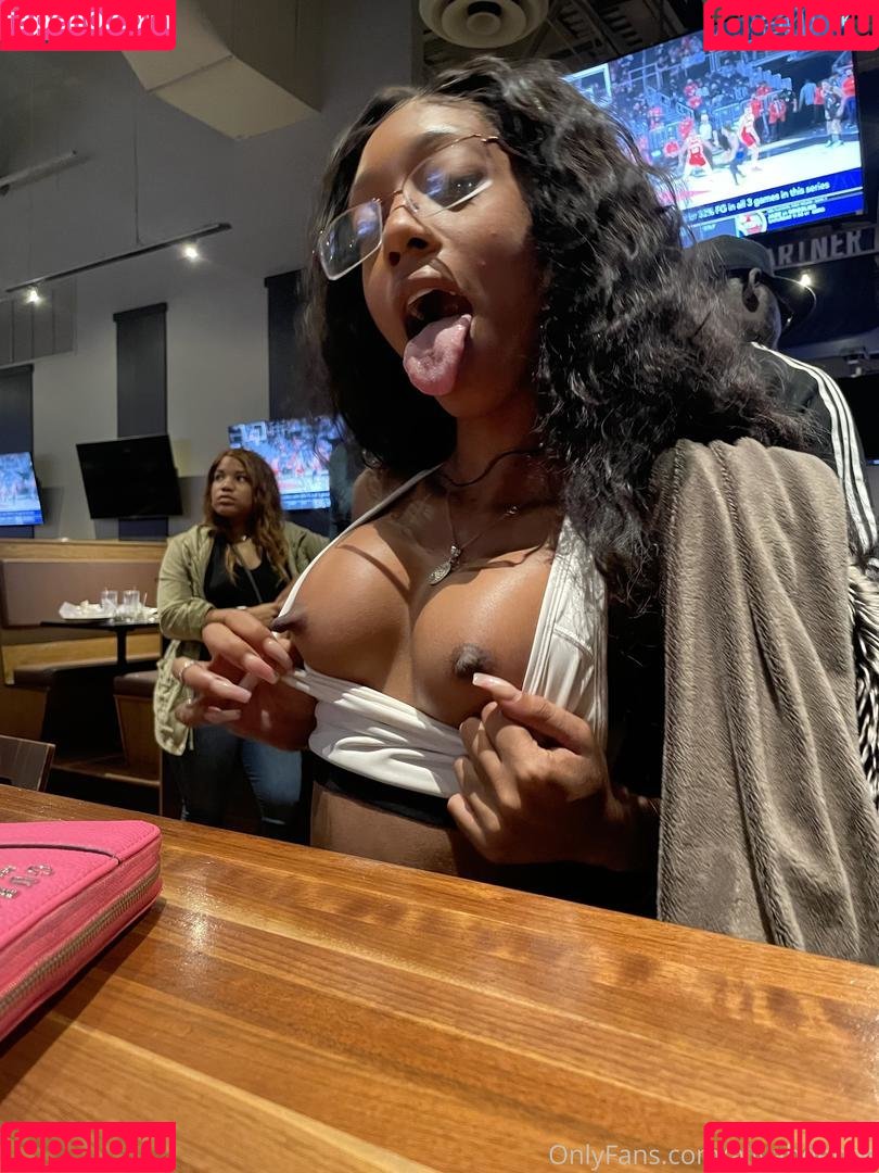 aliyahdenae Onlyfans Photo Gallery 