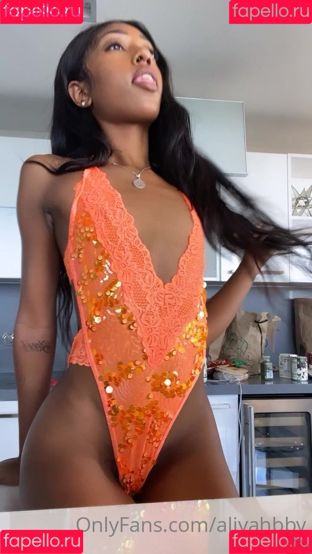 aliyahdenae Onlyfans Photo Gallery 