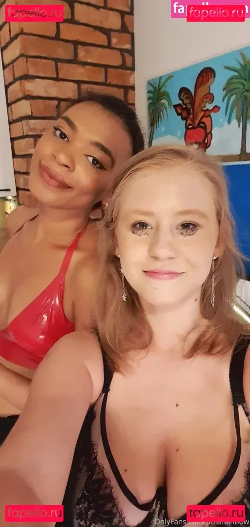 polarainbow Onlyfans Photo Gallery 
