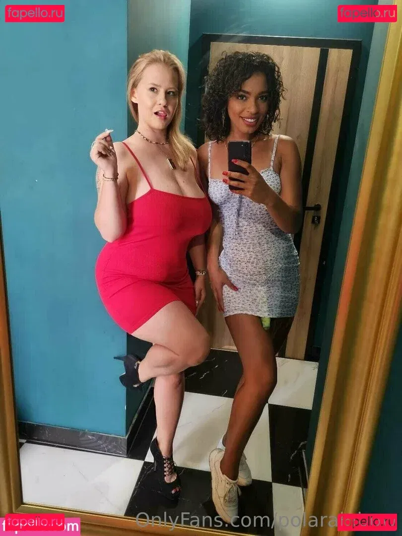 polarainbow Onlyfans Photo Gallery 