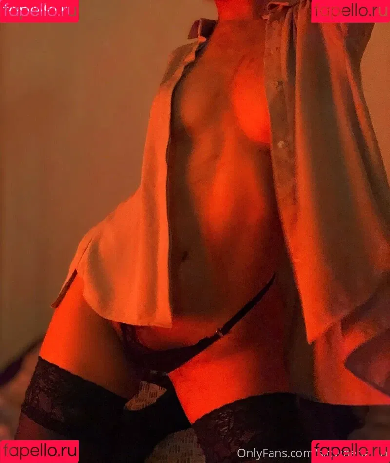slowpenguin Onlyfans Photo Gallery 