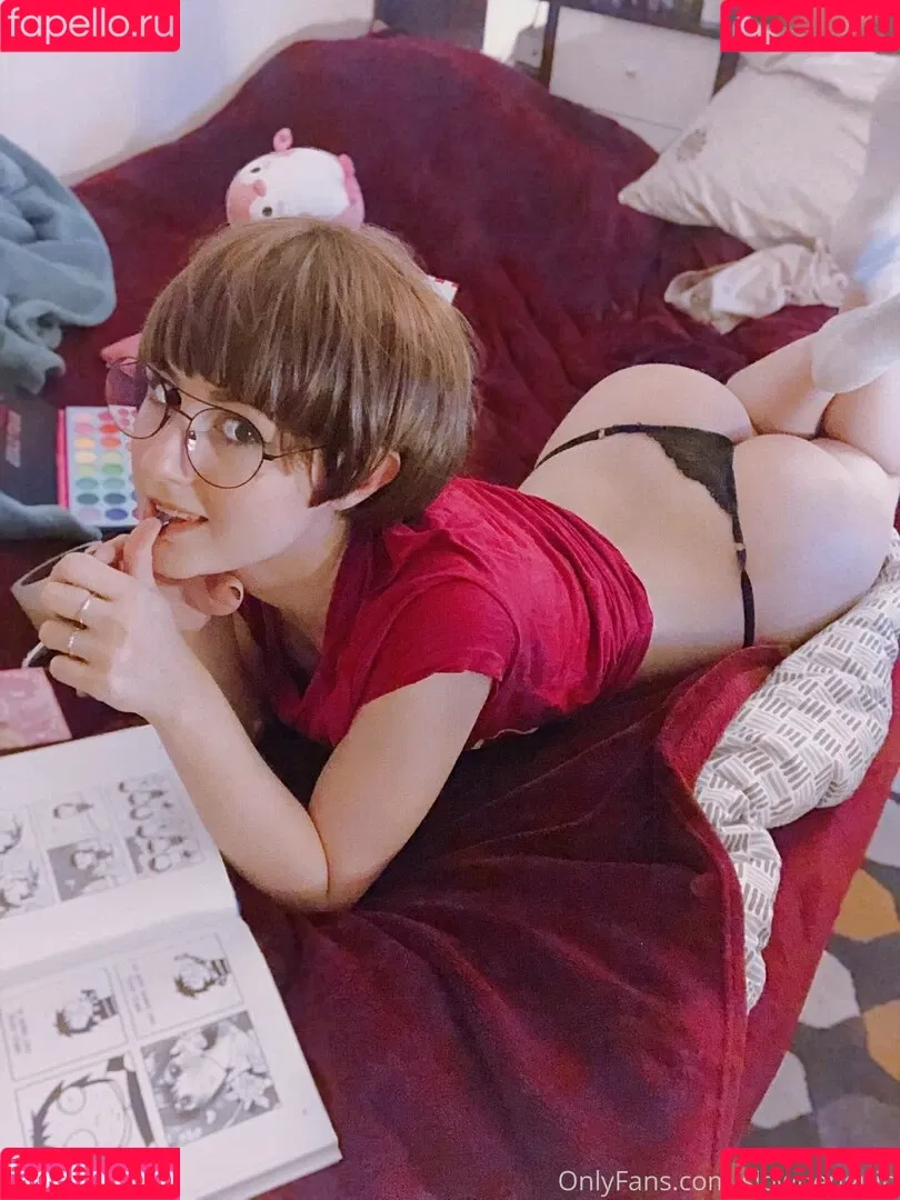 slowpenguin Onlyfans Photo Gallery 