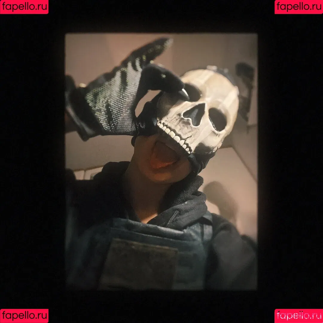 slowpenguin Onlyfans Photo Gallery 