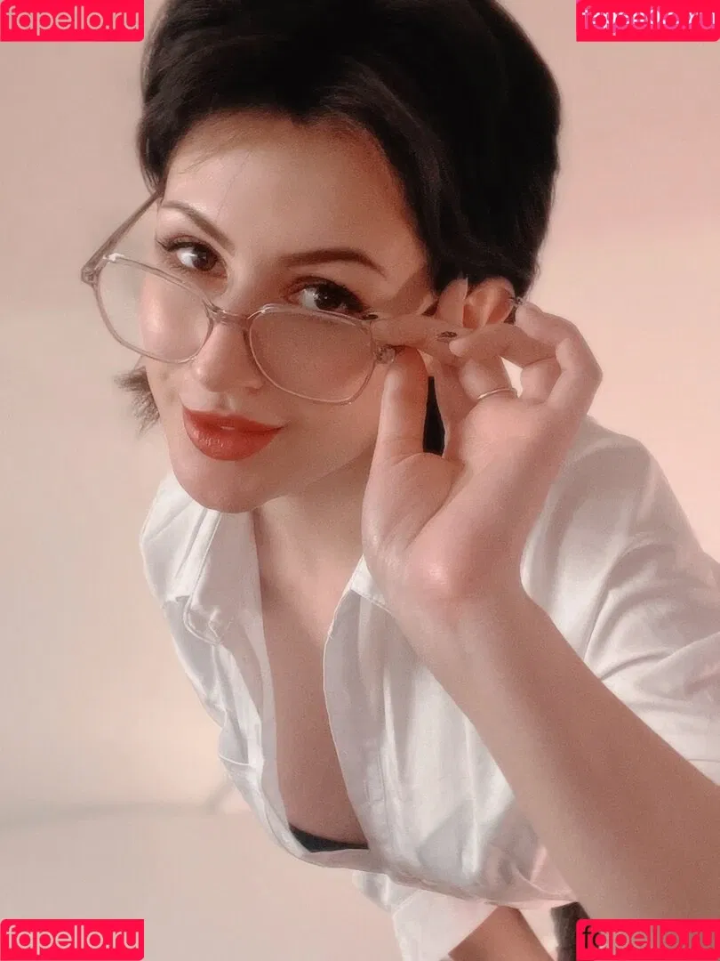 slowpenguin Onlyfans Photo Gallery 