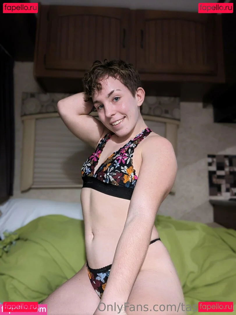 tashatrex Onlyfans Photo Gallery 