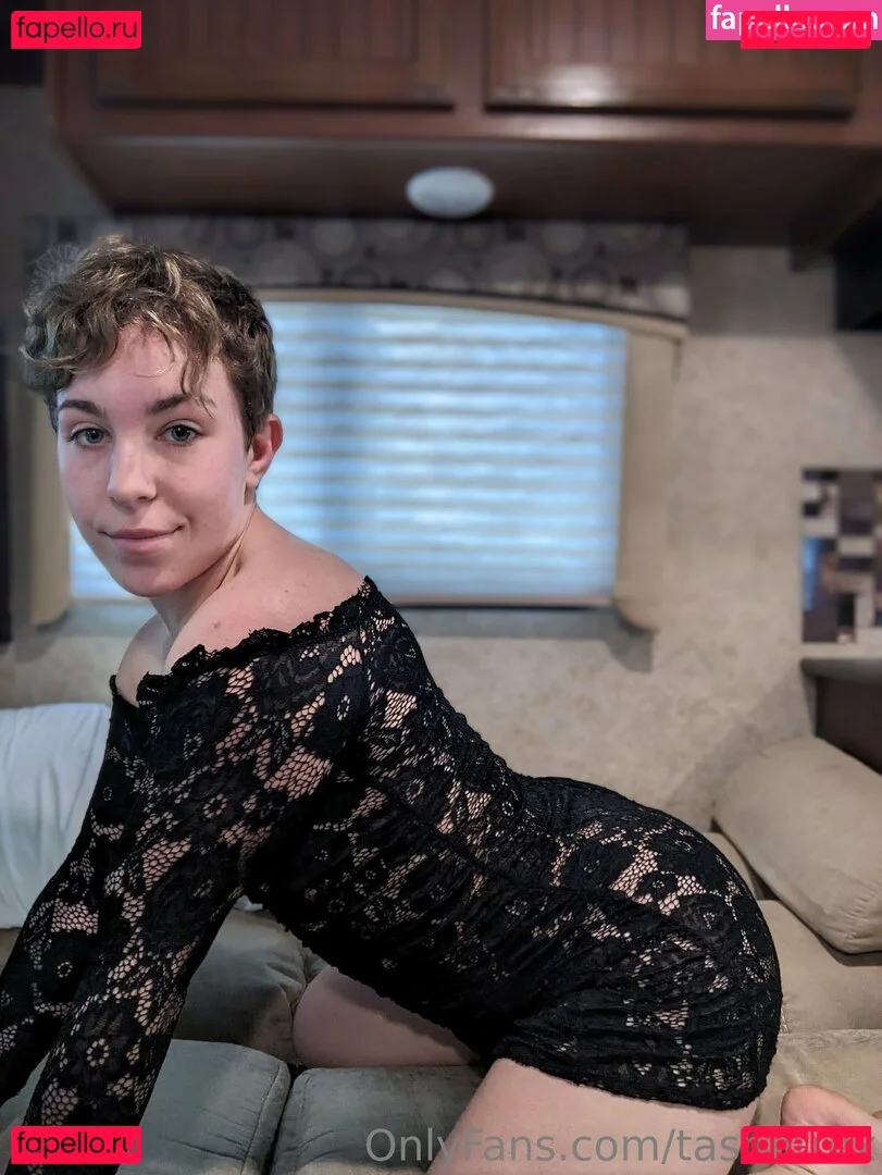 tashatrex Onlyfans Photo Gallery 