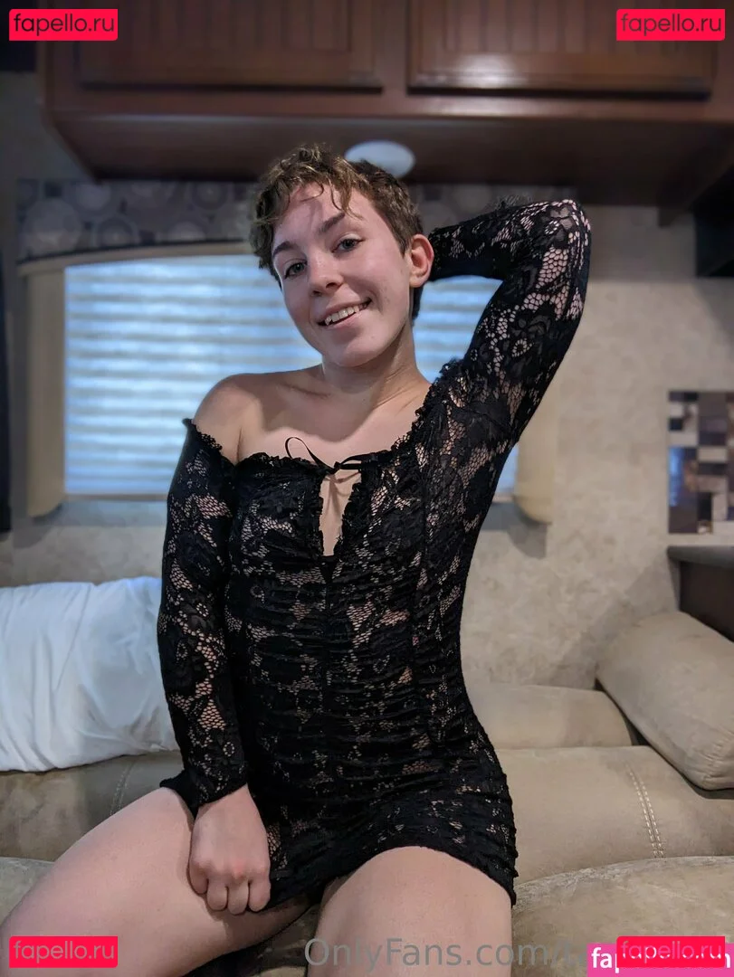 tashatrex Onlyfans Photo Gallery 