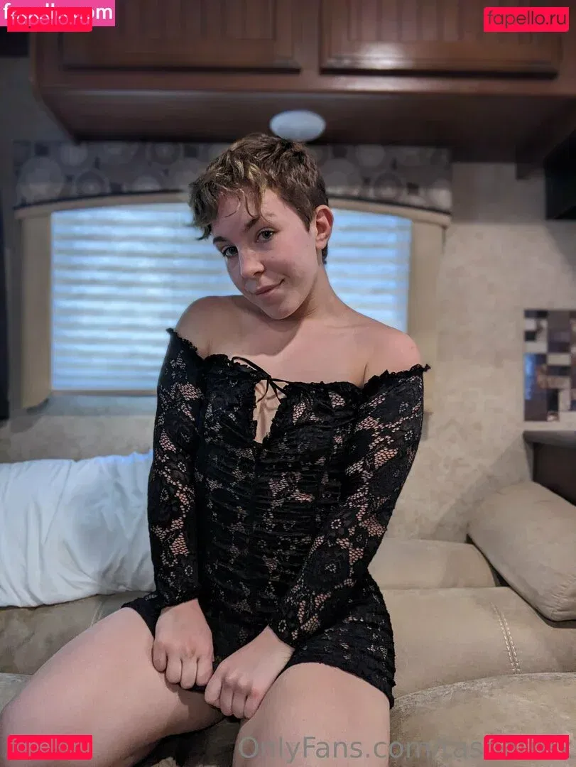 tashatrex Onlyfans Photo Gallery 