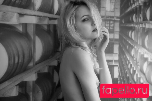 Nyxii Nude Onlyfans Photo 7