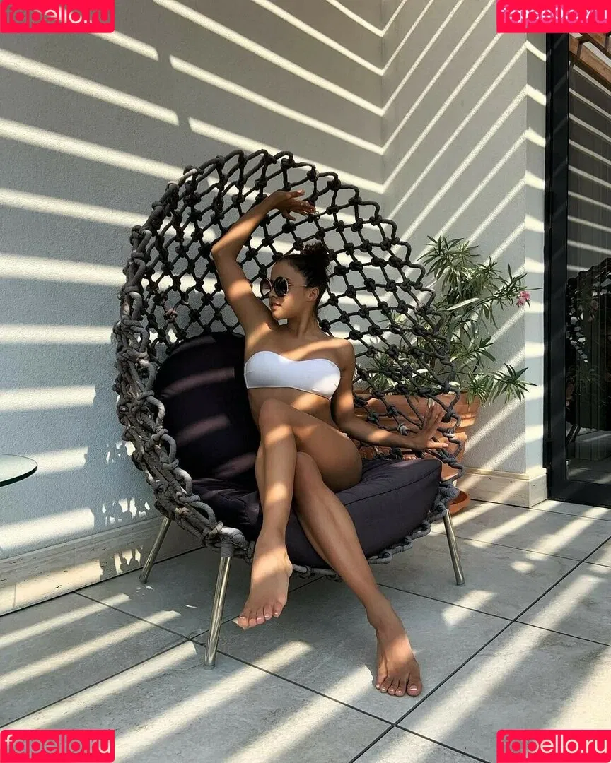 Yoana Nikolova Onlyfans Photo Gallery 