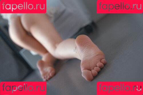 eeeempathy Onlyfans Photo Gallery 