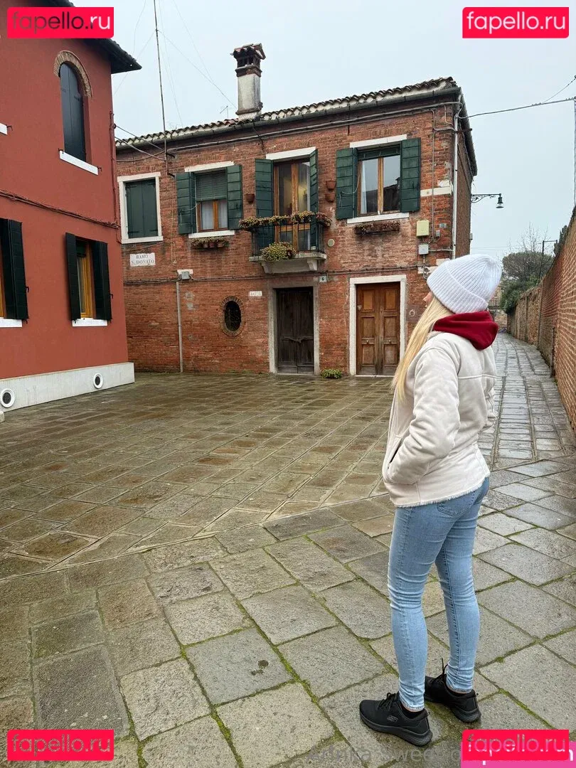 Arinkasweet Onlyfans Photo Gallery 