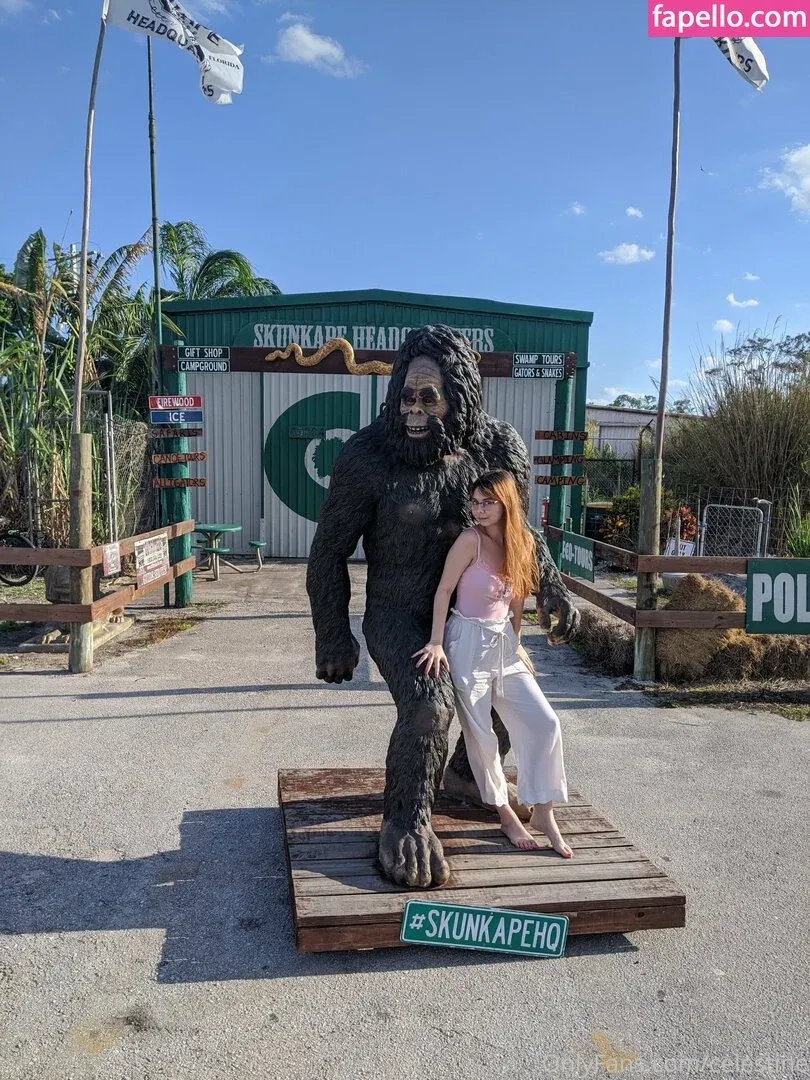 theshaecelestine Onlyfans Photo Gallery 