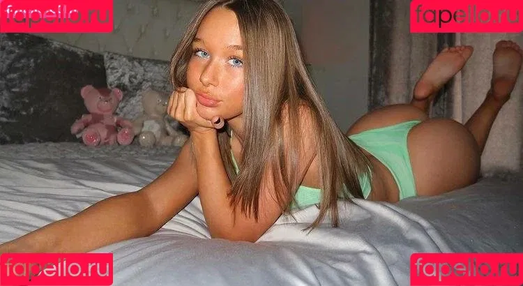 Willow Gait Onlyfans Photo Gallery 