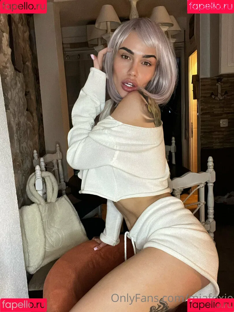 miafoxie Onlyfans Photo Gallery 