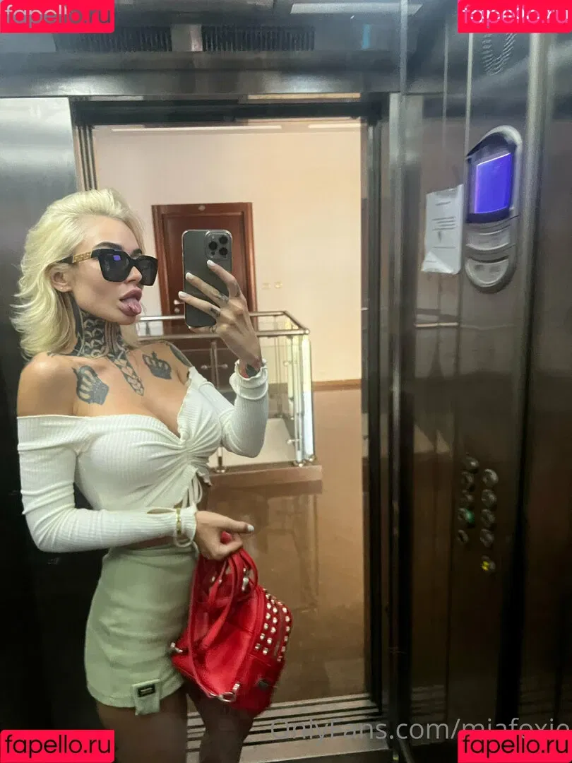 miafoxie Onlyfans Photo Gallery 