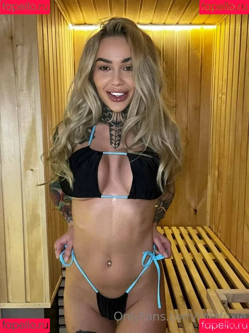 miafoxie Onlyfans Photo Gallery 