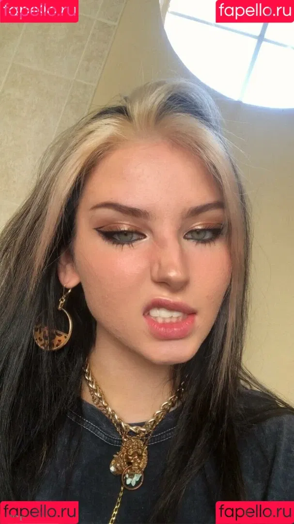 katyakittyxo Onlyfans Photo Gallery 