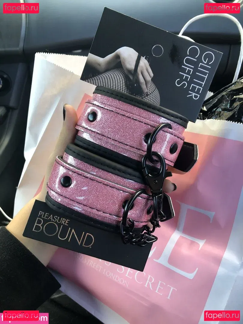 katyakittyxo Onlyfans Photo Gallery 