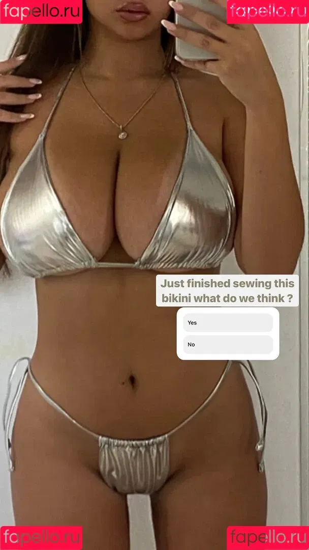 Coral Sharon Onlyfans Photo Gallery 