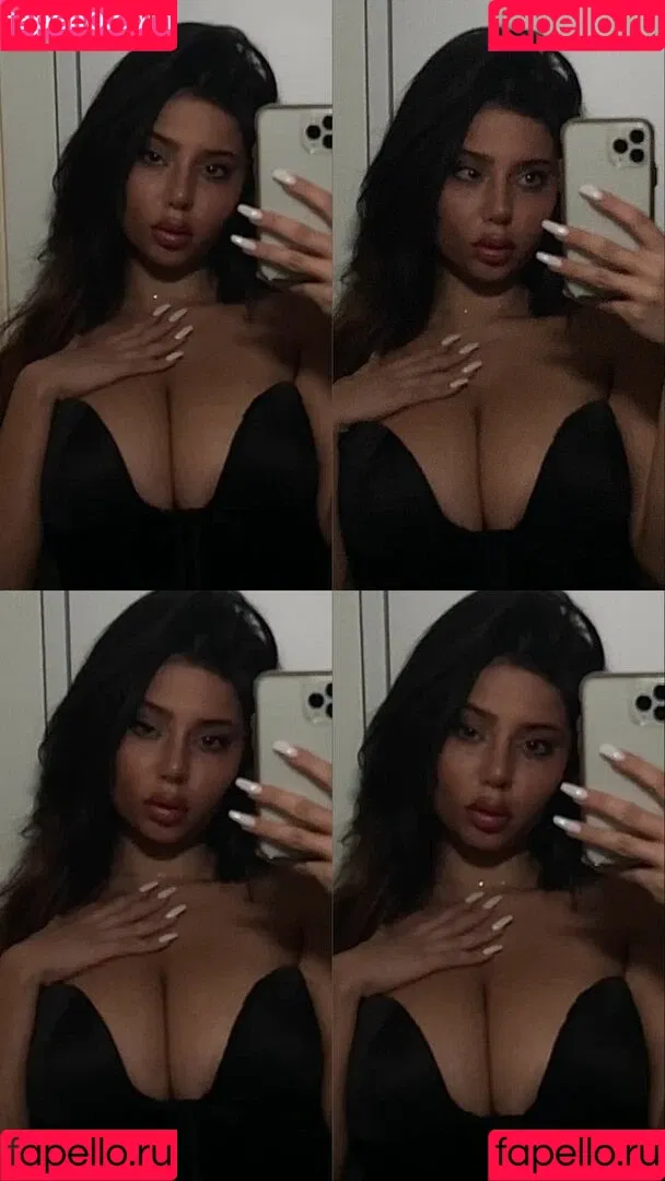 Coral Sharon Onlyfans Photo Gallery 
