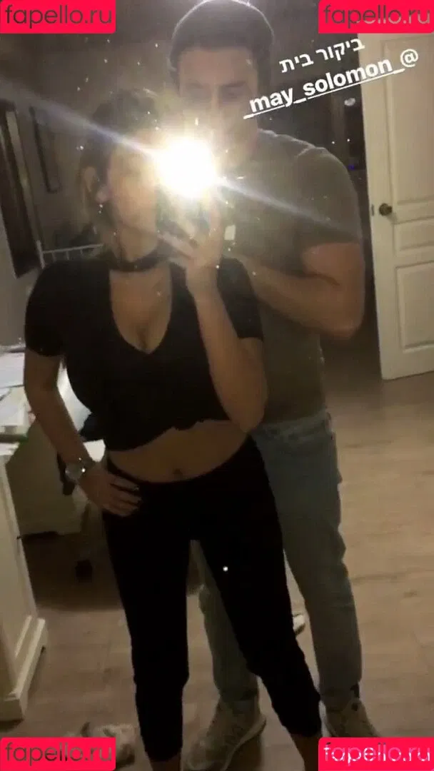Coral Sharon Onlyfans Photo Gallery 