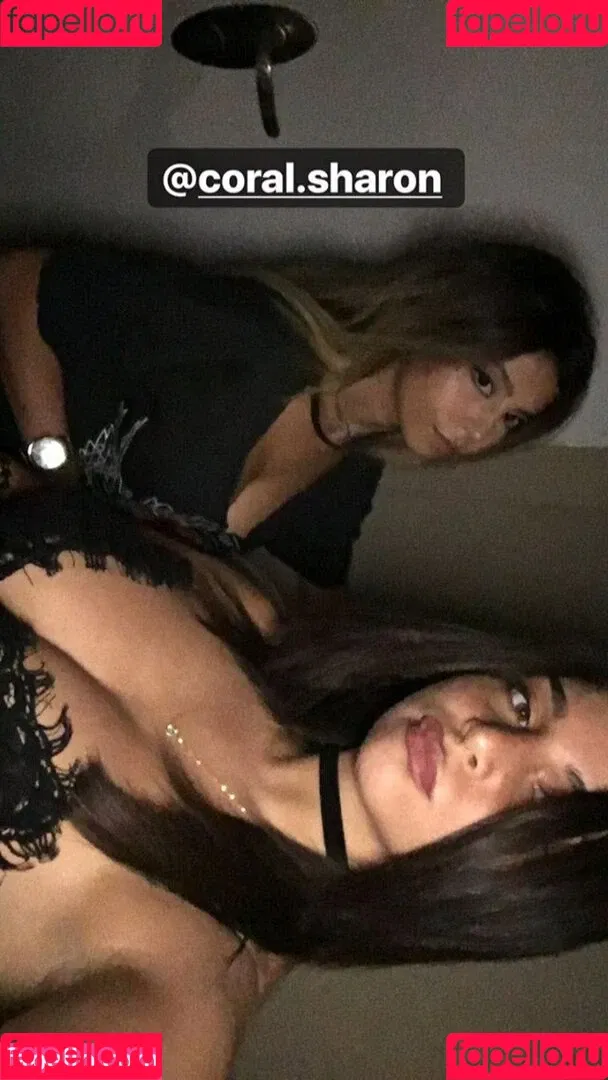 Coral Sharon Onlyfans Photo Gallery 