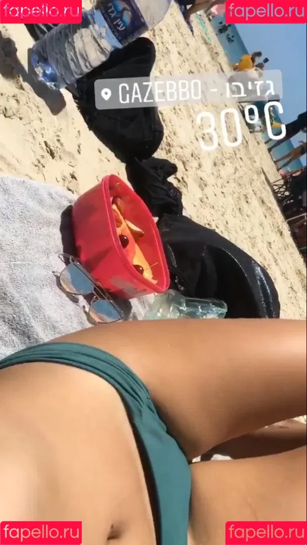 Coral Sharon Onlyfans Photo Gallery 