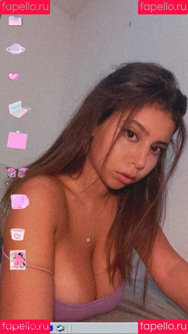 Coral Sharon Onlyfans Photo Gallery 