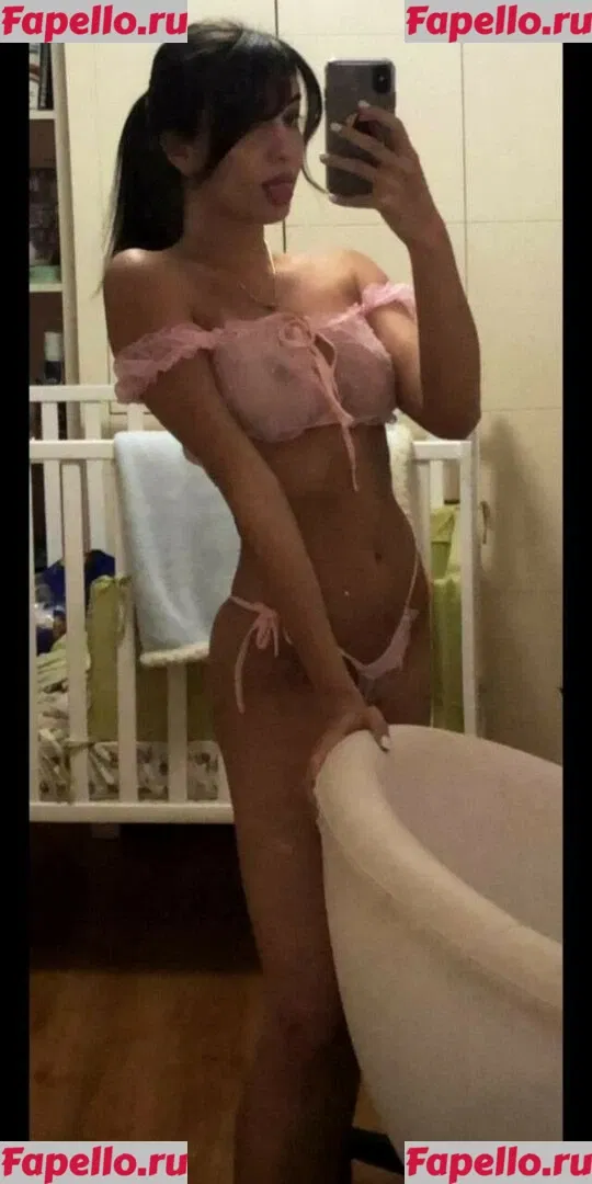Ilanosh Onlyfans Photo Gallery 