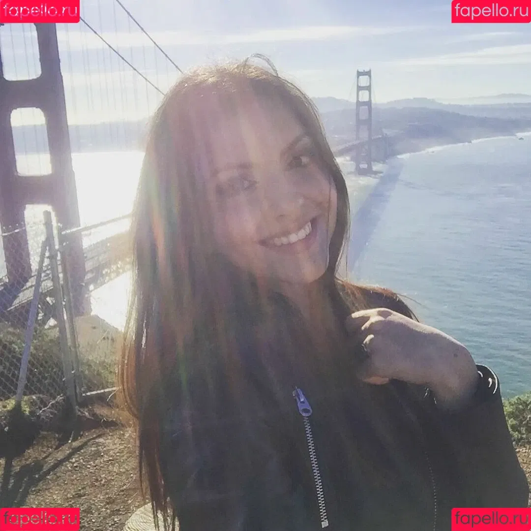Sarah Sunita Onlyfans Photo Gallery 
