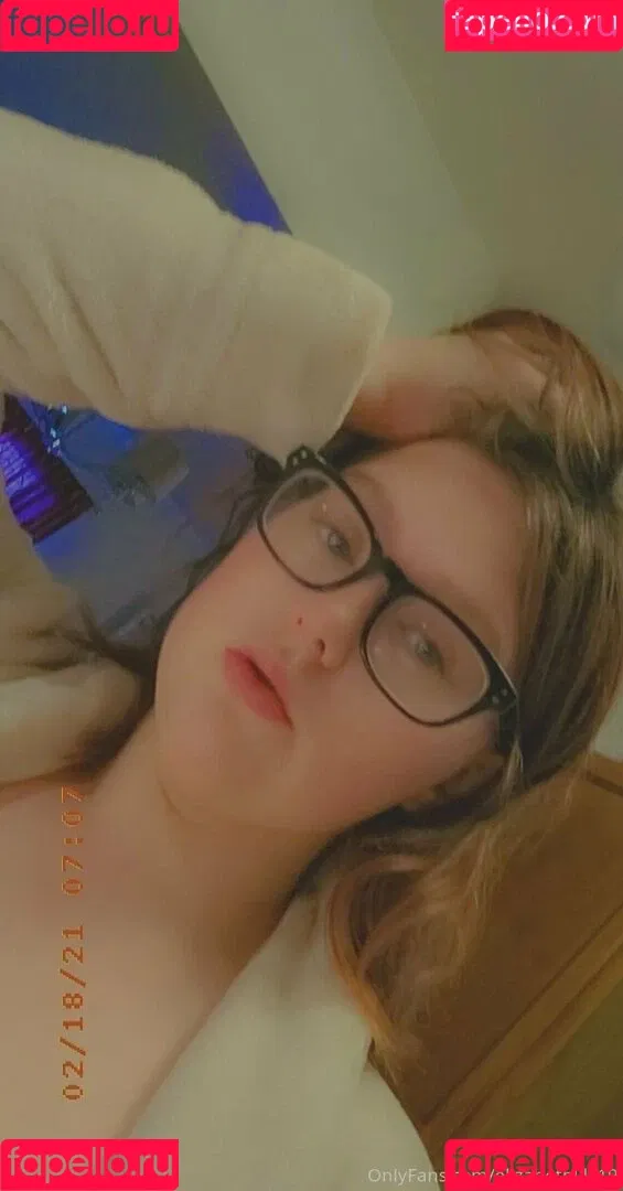 elizabethlily19 Onlyfans Photo Gallery 