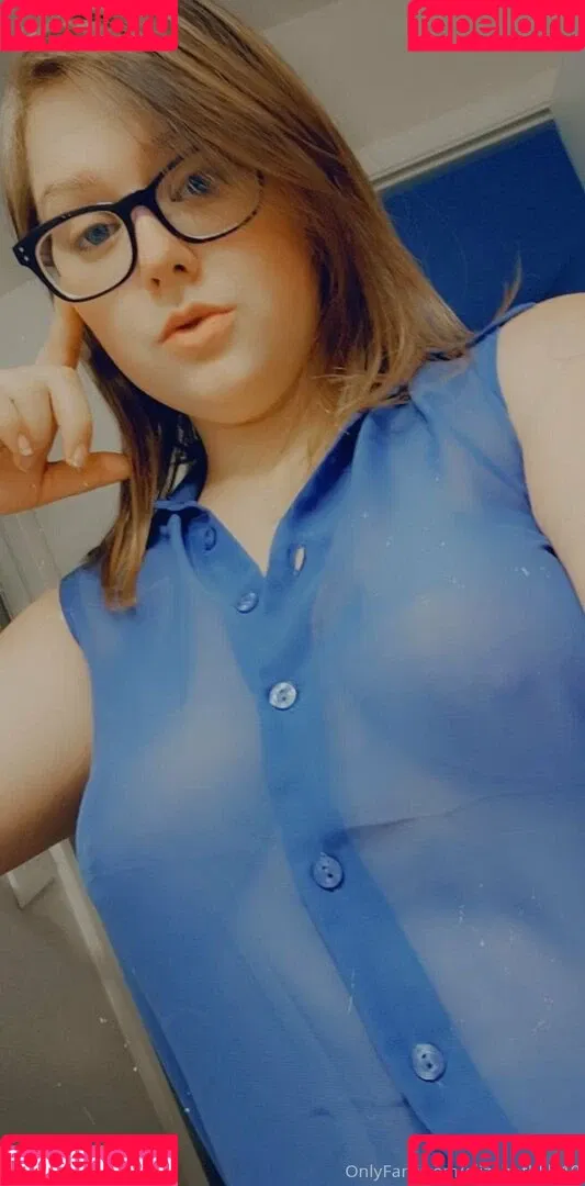 elizabethlily19 Onlyfans Photo Gallery 