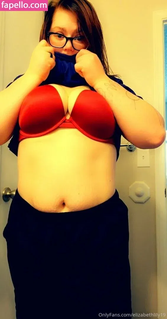 elizabethlily19 Onlyfans Photo Gallery 