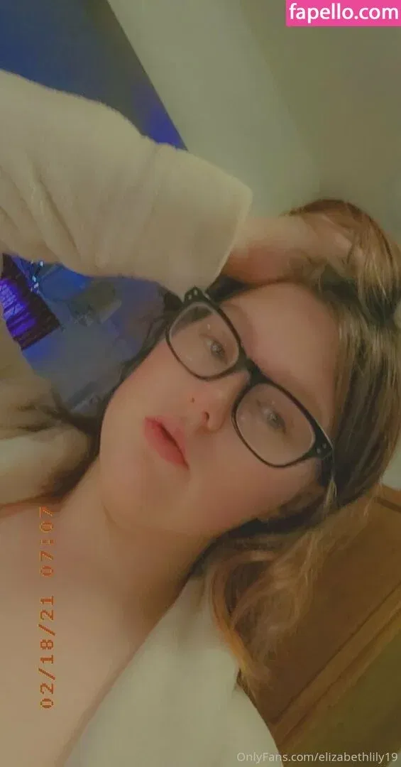 elizabethlily19 Onlyfans Photo Gallery 