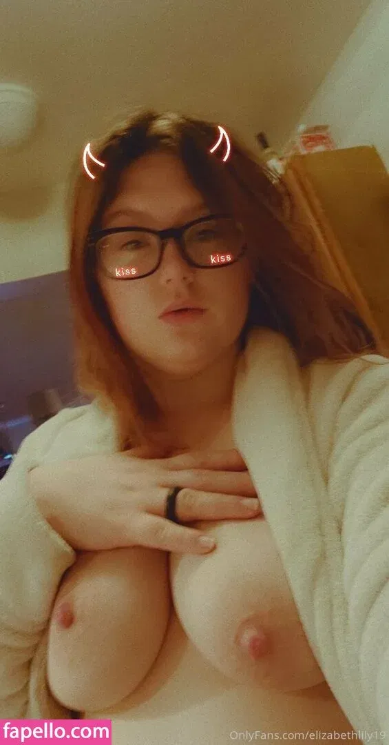 elizabethlily19 Onlyfans Photo Gallery 